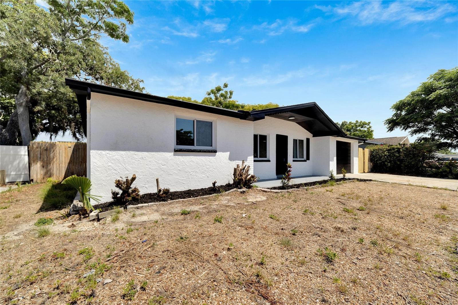 GULF HIGHLANDS - Residential