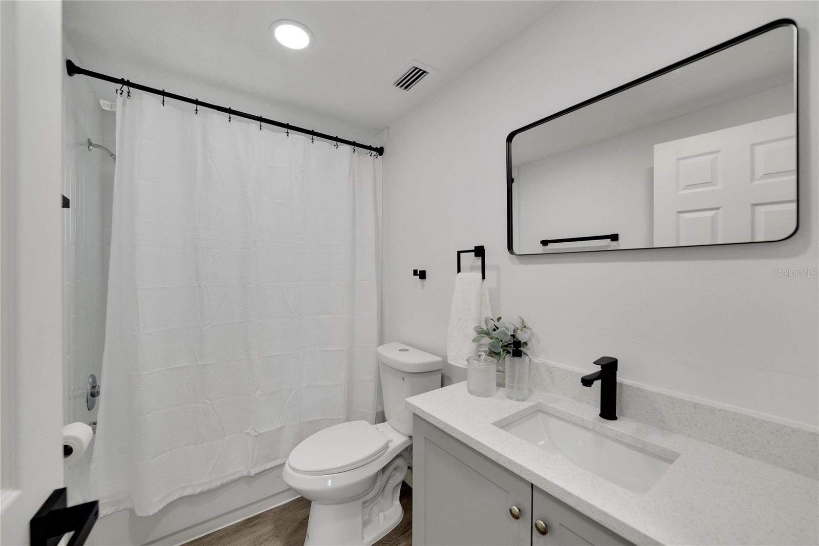 GULF HIGHLANDS - Residential