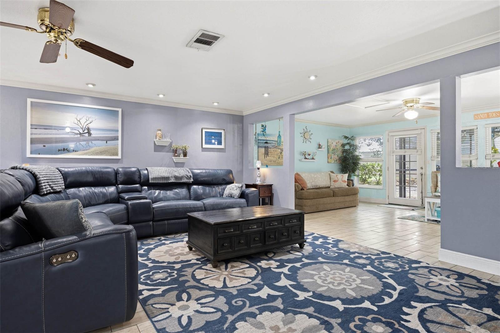 1430 SUTTON PLACE DR