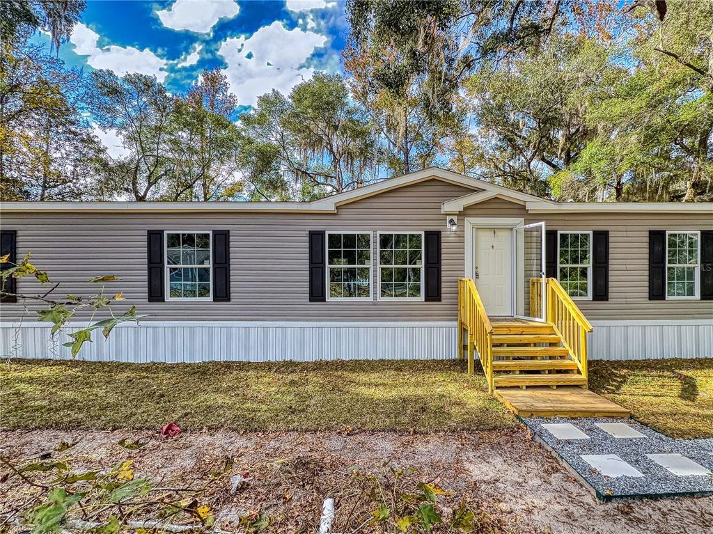 Photo of 4300 NE 175th Street Road, Citra, FL 32113 (MLS # A4675861)