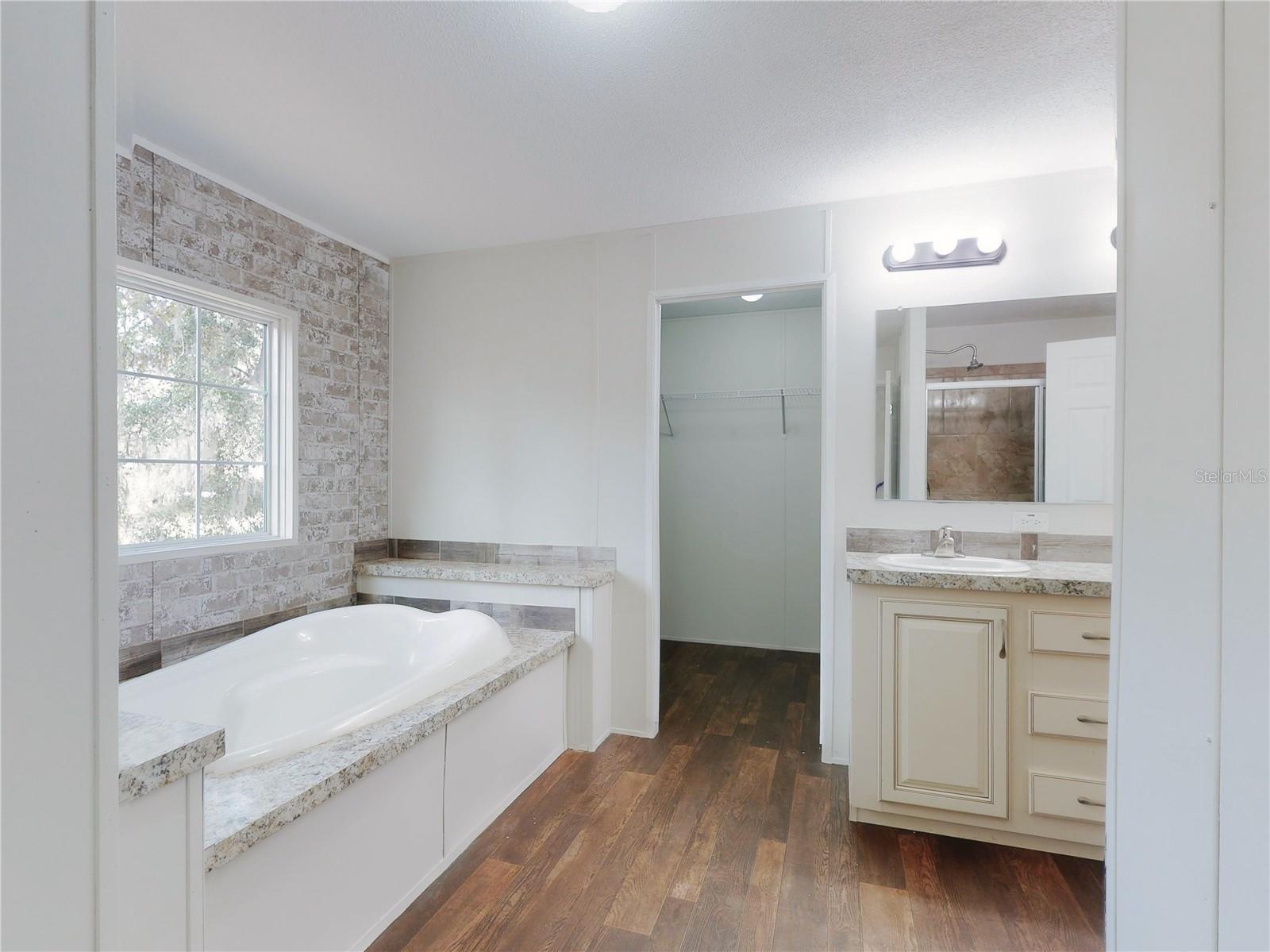 CITRA ACRES - Residential