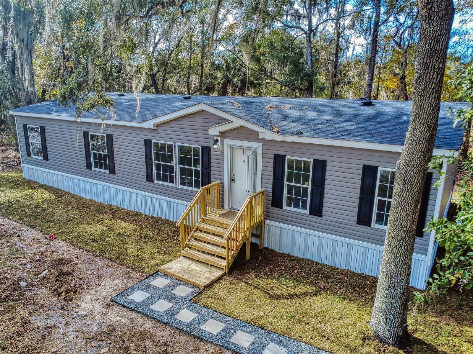 4300 NE 175TH STREET ROAD