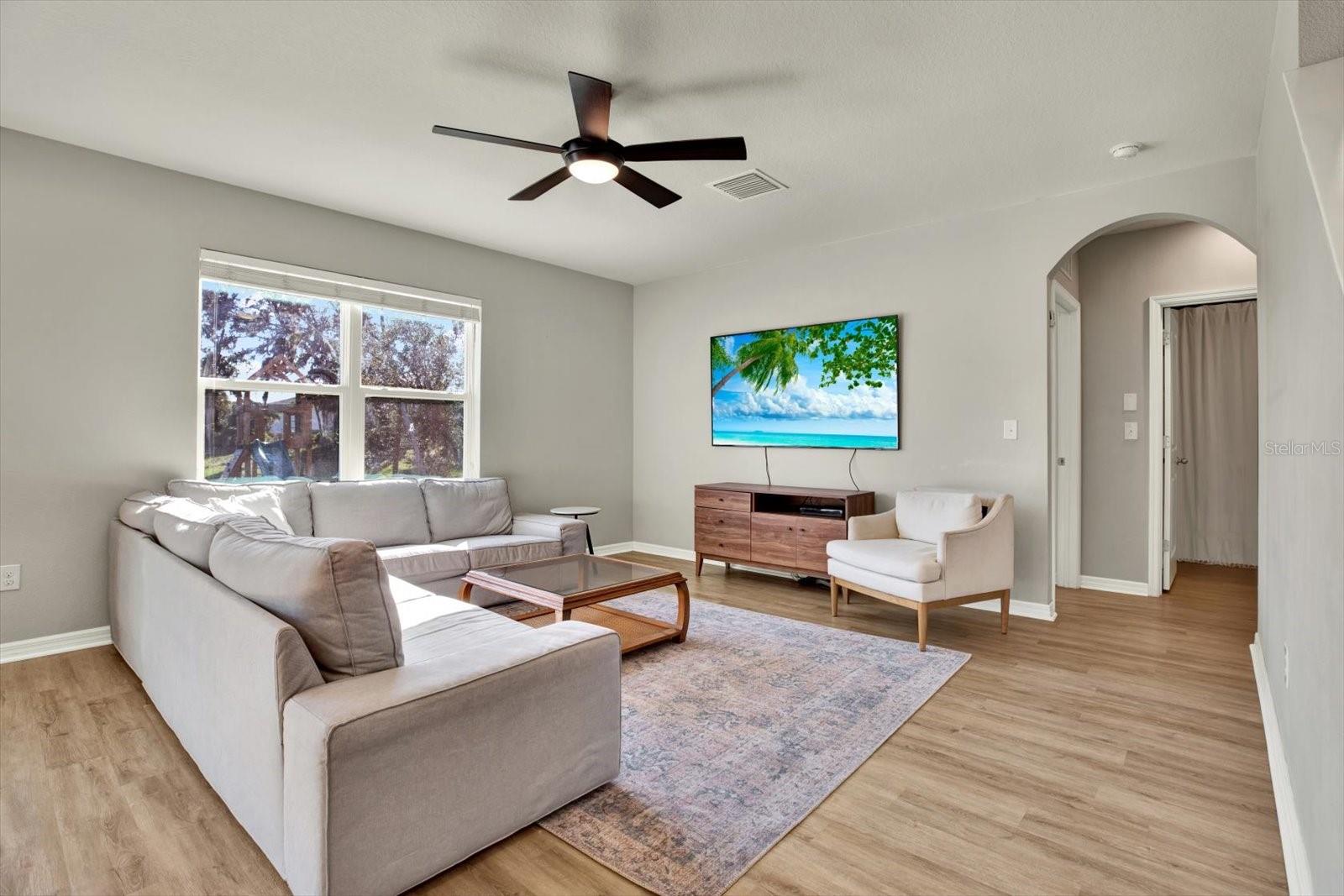 PARK CREEK PH 3B-2 & 3C - Residential Lease