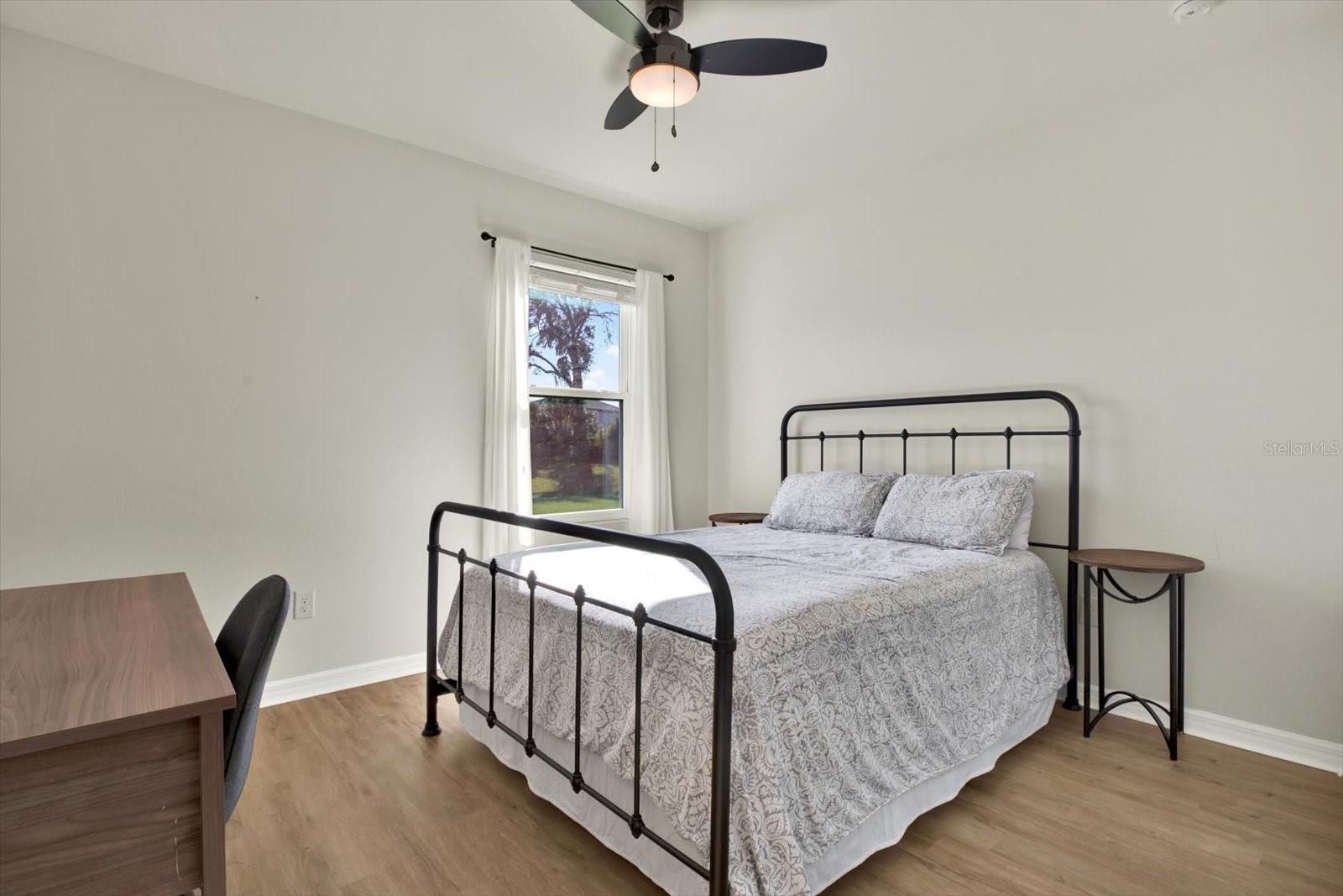 PARK CREEK PH 3B-2 & 3C - Residential Lease