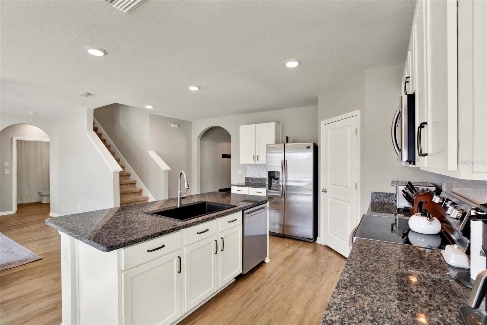 PARK CREEK PH 3B-2 & 3C - Residential Lease