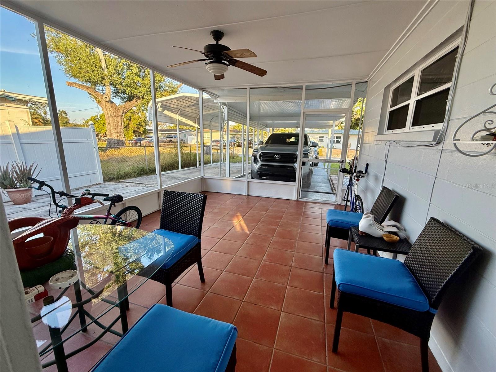 TOWNN COUNTRY PARK UN 03 - Residential