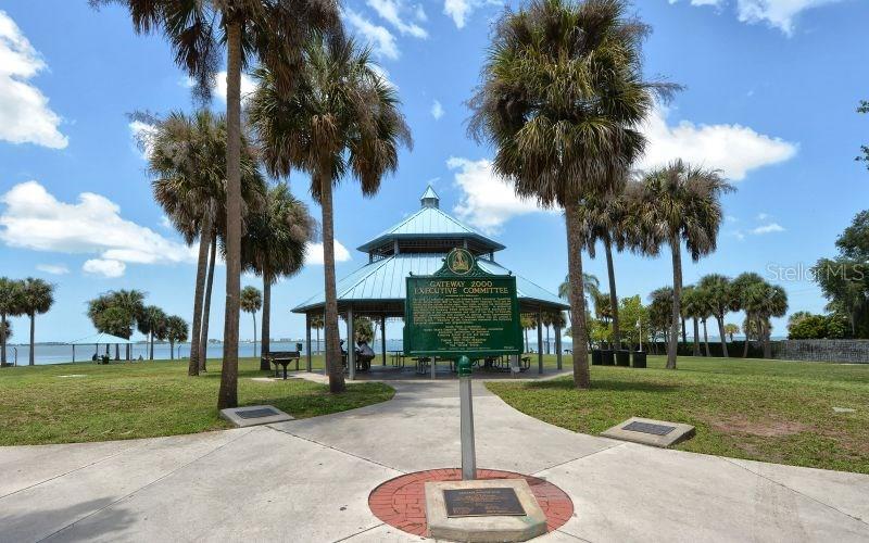 TAHITI PARK - Residential Lease