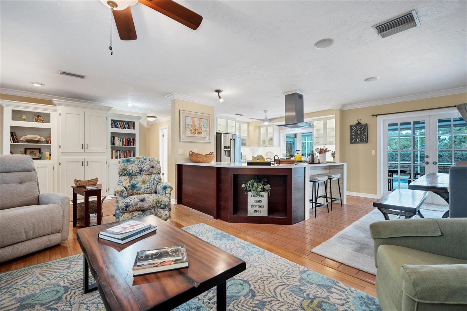 TAHITI PARK - Residential Lease