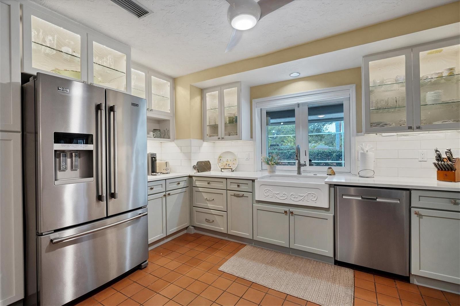 TAHITI PARK - Residential Lease