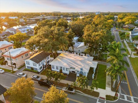 Photo of 2402 N Ridgewood Avenue, Tampa, FL 33602 (MLS # TB8440288)