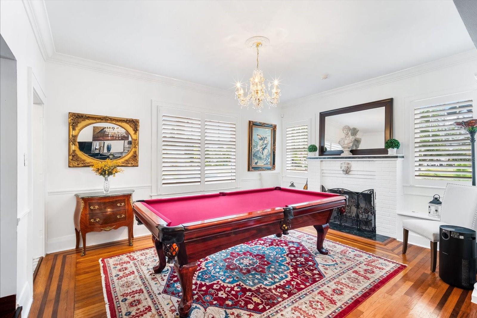 RIDGEWOOD PARK - Residential