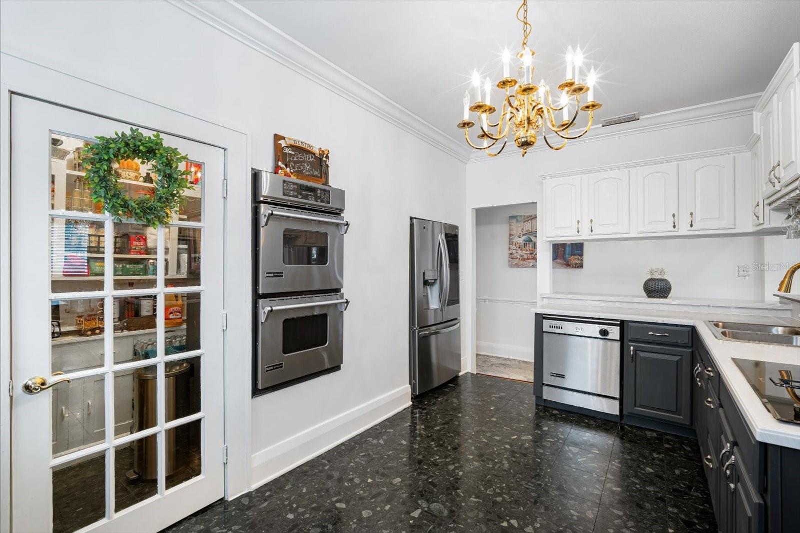 RIDGEWOOD PARK - Residential