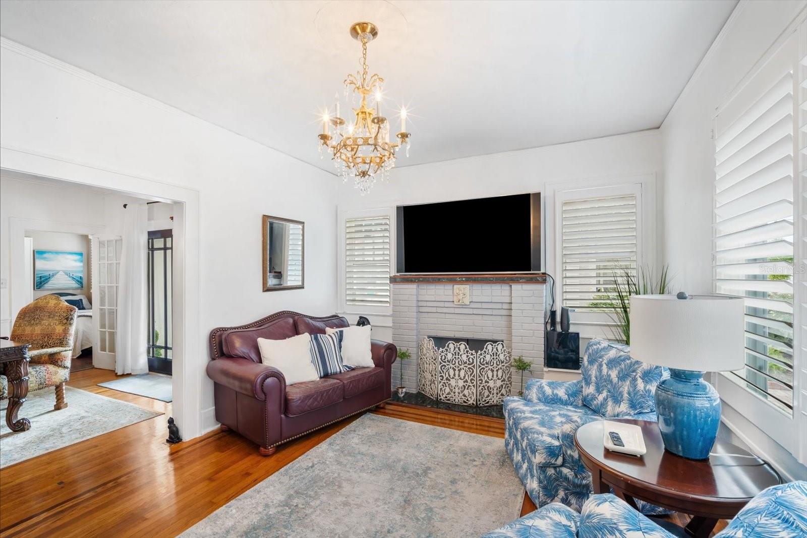 RIDGEWOOD PARK - Residential