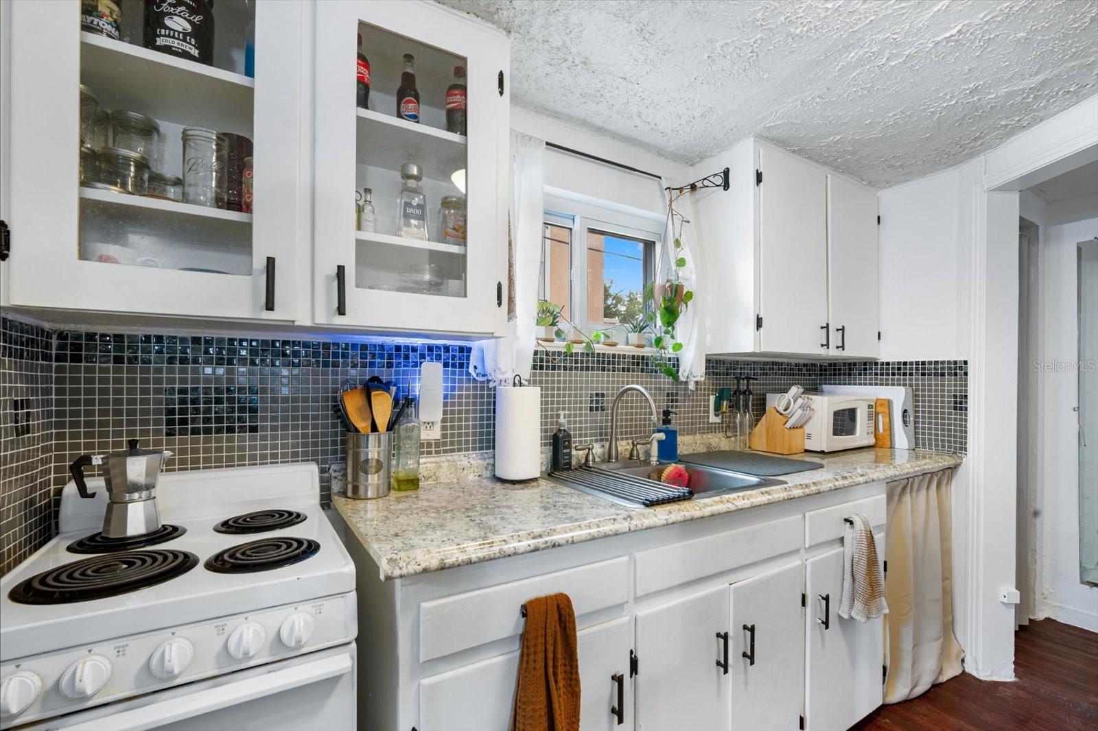 RIDGEWOOD PARK - Residential