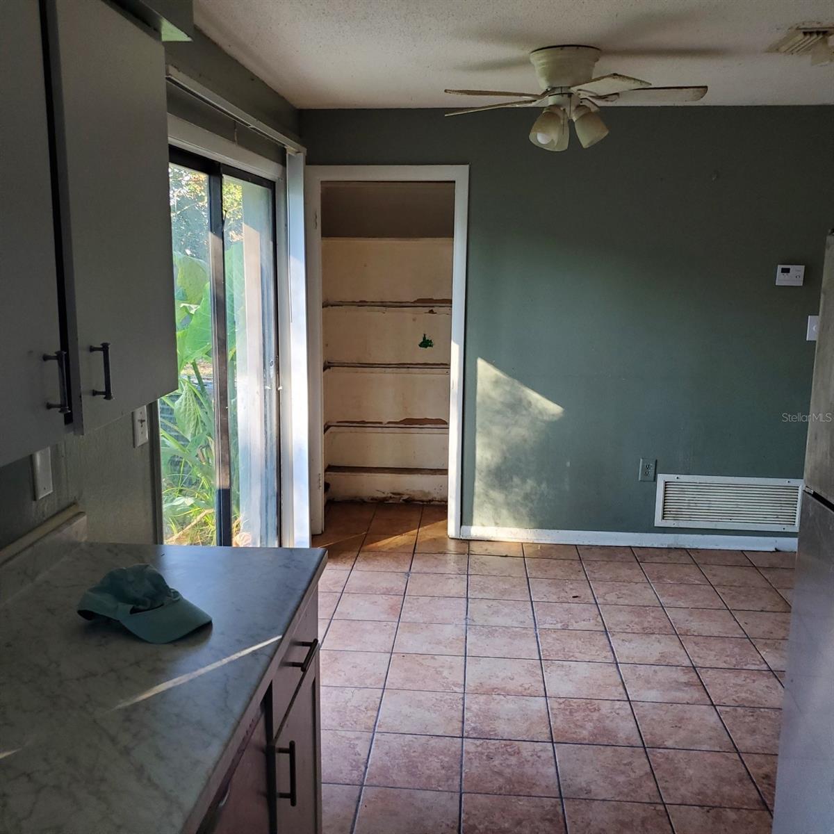 HI CLIFF HEIGHTS - Residential