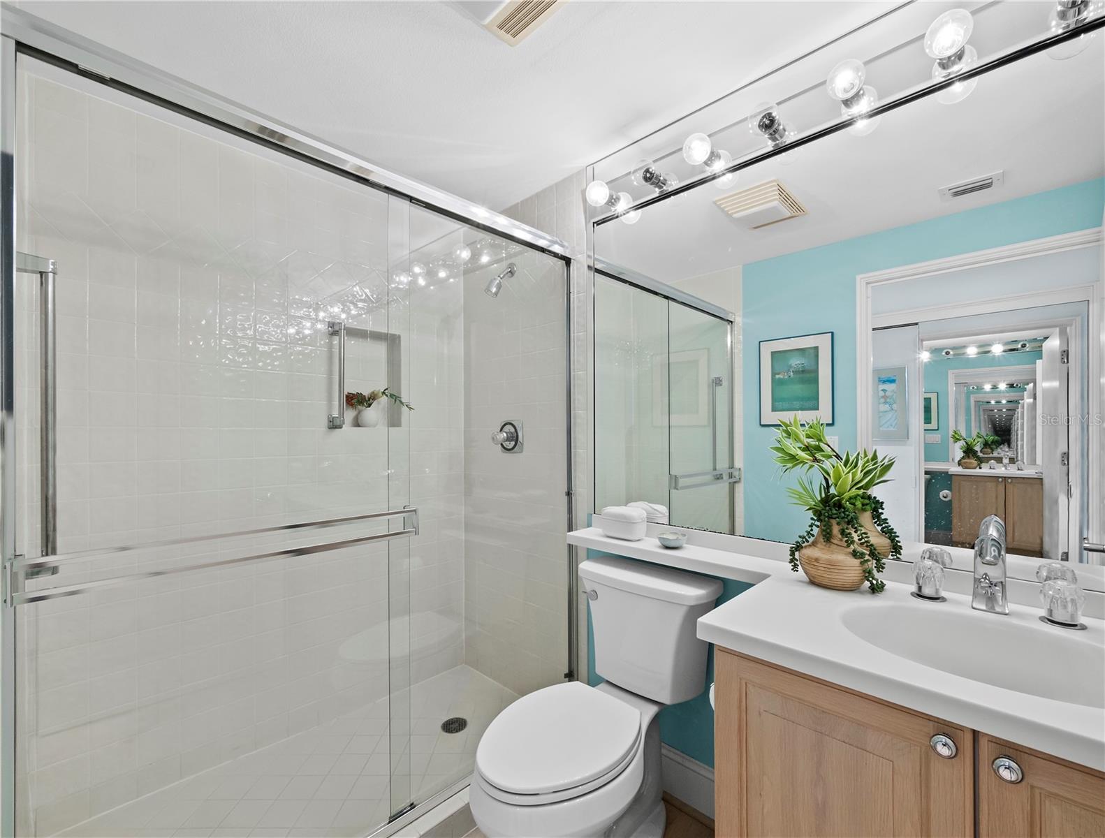 GRAND BAY 3 - Residential