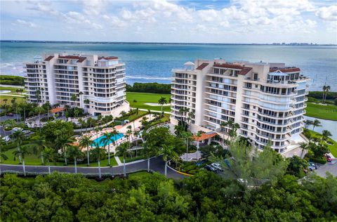 Photo of 3030 Grand Bay Boulevard #312, Longboat Key, FL 34228 (MLS # A4694200)