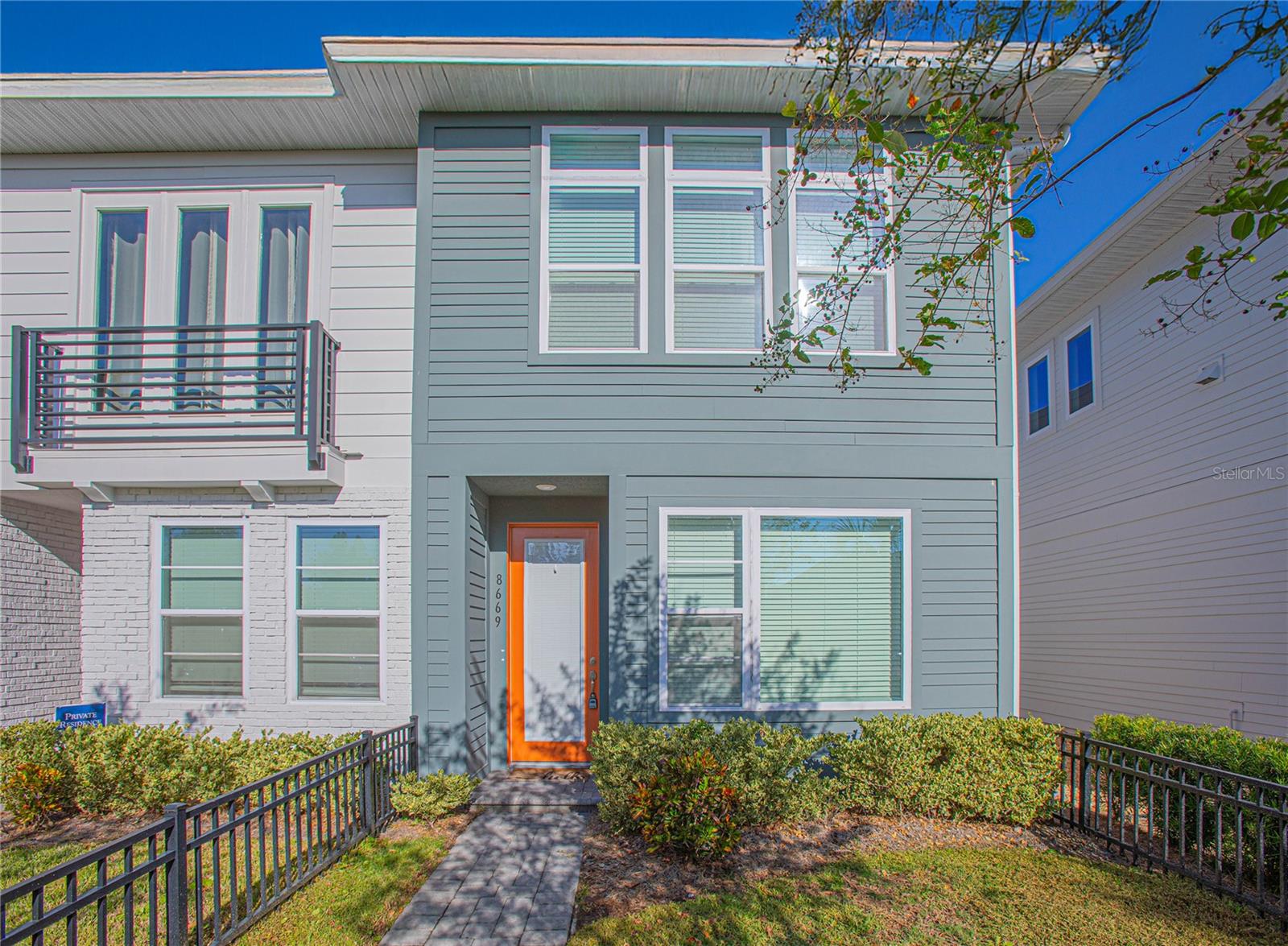 Welcome to maintenance-free living in the heart of Lake Nona’s Laureate Park community! This beautiful end-unit townhome offers the perfect blend of modern comfort and convenience. Featuring two bedrooms, two and a half bathrooms, and spanning two stories with 1,517 sq. ft., this home is designed for both style and function.
Step inside to the welcoming great room where ceramic tile flooring, soaring ceilings, and neutral tones create a bright, airy atmosphere. The chef’s kitchen is the centerpiece of the first floor, complete with custom wood cabinetry, an island with prep sink and dishwasher, stainless steel appliances, and a walk-in pantry—ideal for everyday meals and entertaining. A powder bath adds extra convenience downstairs.
Upstairs, you’ll find a spacious primary suite that serves as your private retreat, featuring a spa-like bath with dual vanities, tiled shower, and a walk-in closet with wall-to-wall shelving. The guest bedroom offers its own expansive closet and nearby full bath. A dedicated laundry room with washer and dryer on the second floor makes daily living even easier.
A rear-loading two-car garage provides private parking and additional storage, while guest parking is available out front. Just steps away, Laureate Park amenities include the resort-style Aquatic Center, LP Fit gym, and Canvas Restaurant and Coffee Shop—right in your neighborhood.
Laureate Park isn’t just a neighborhood—it’s a vibrant lifestyle in Lake Nona. Minutes from Medical City, dining, shopping, major highways, and Orlando International Airport, this home offers both luxury and location.
Don’t miss your chance to own this townhome—schedule your private showing today!