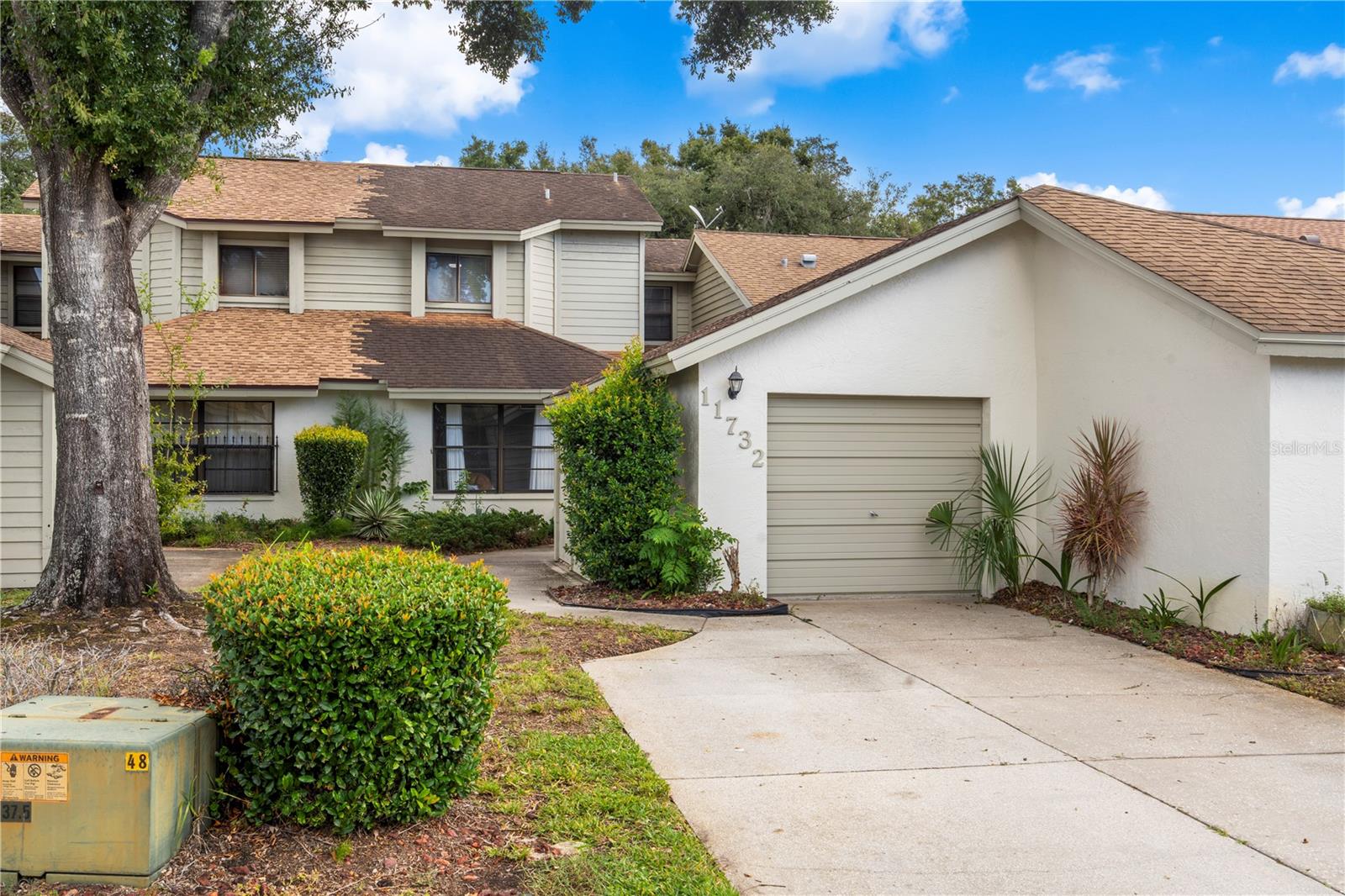 11732 ROLLING PINE LANE
