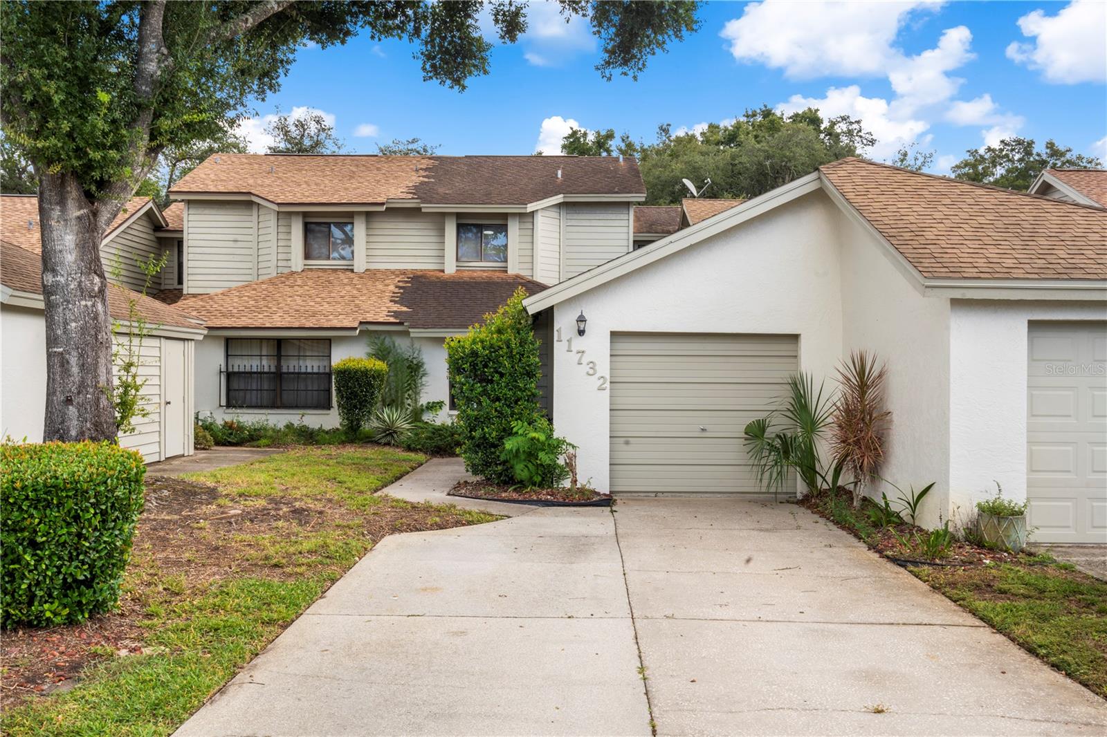 11732 ROLLING PINE LANE
