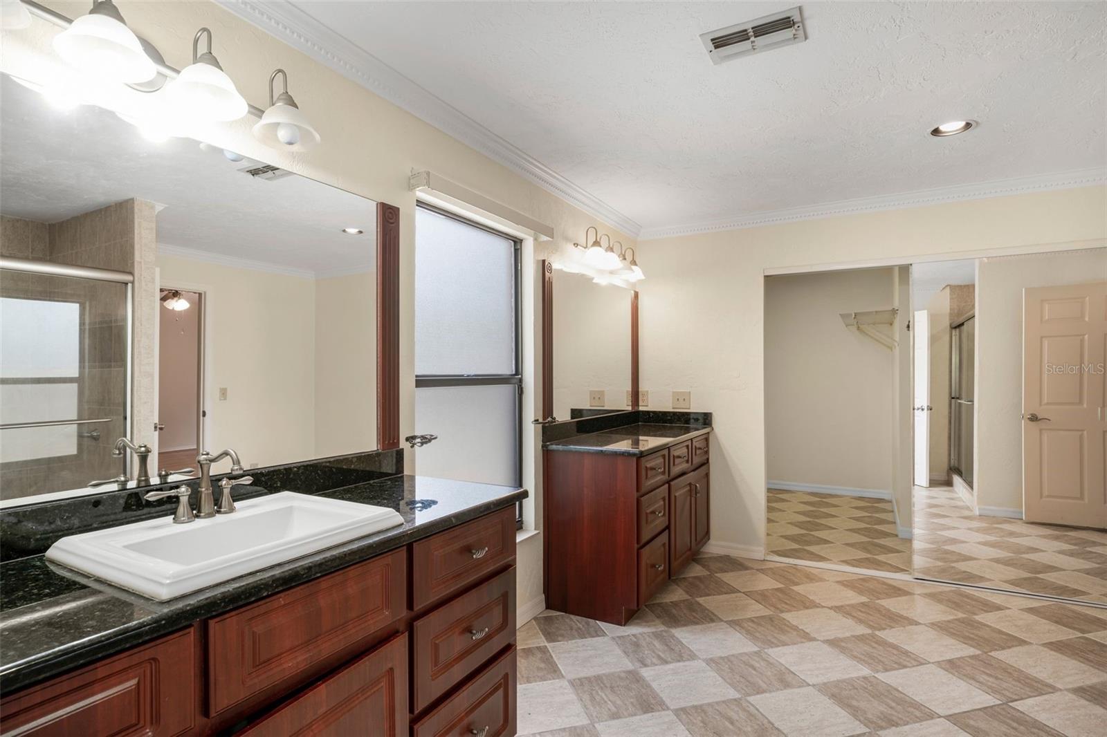 HAMPTON WOODS UNREC SUB - Residential