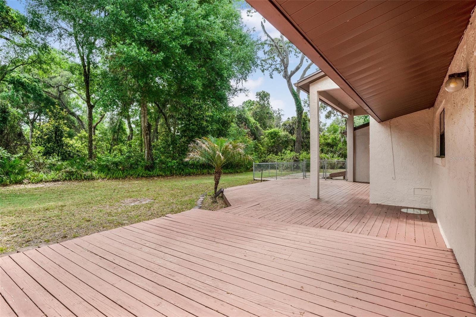 HAMPTON WOODS UNREC SUB - Residential