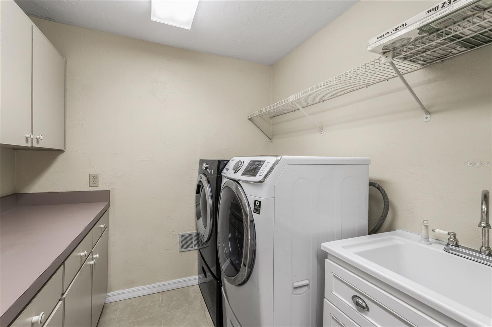 HAMPTON WOODS UNREC SUB - Residential