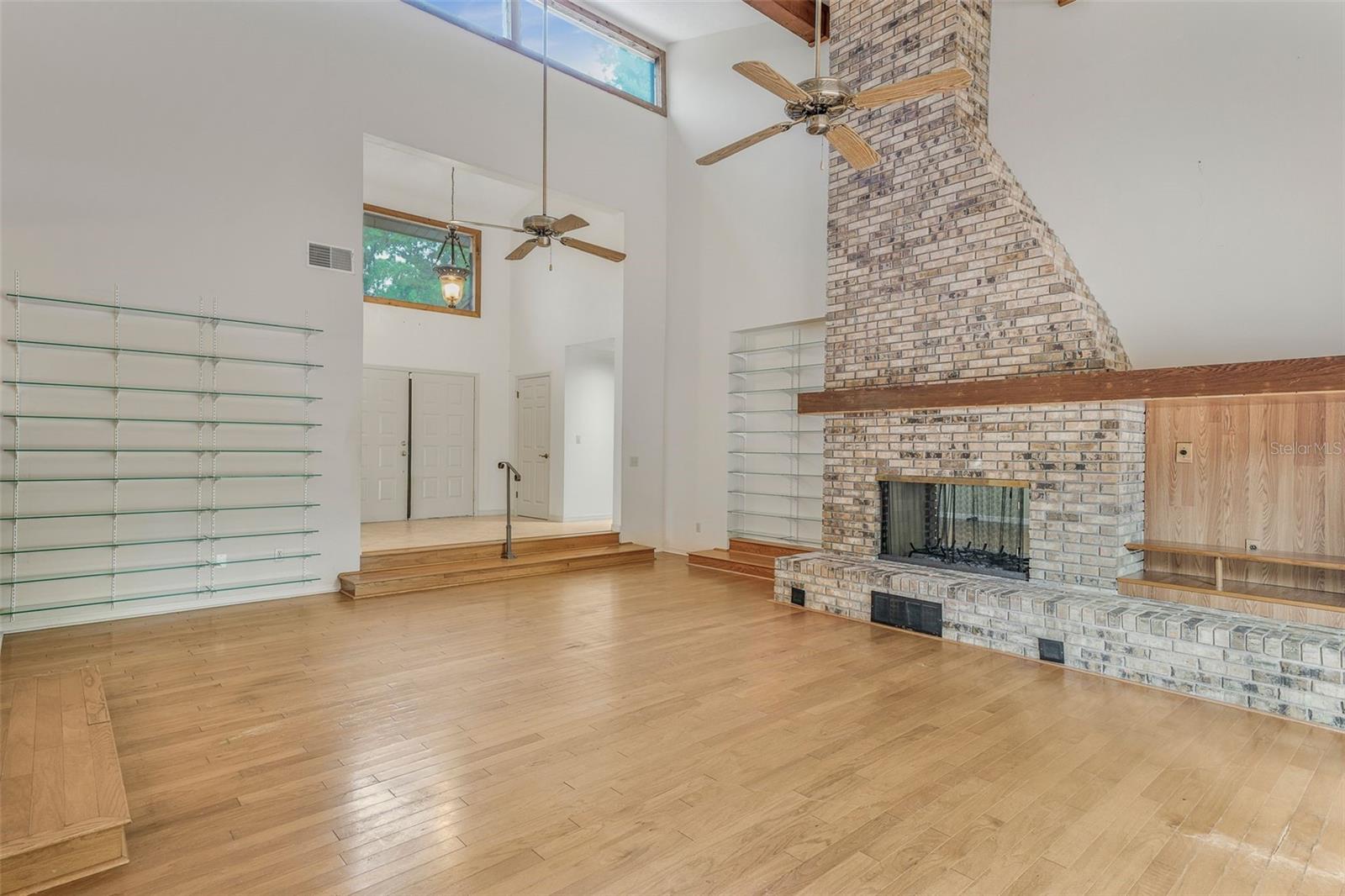 HAMPTON WOODS UNREC SUB - Residential