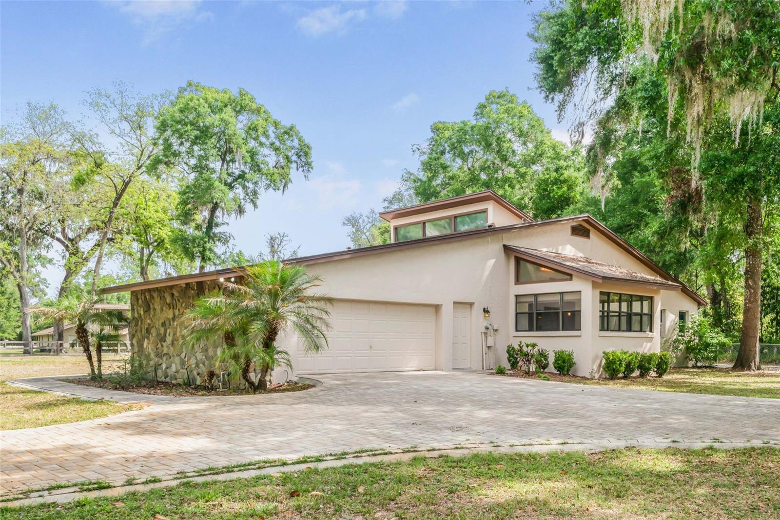 HAMPTON WOODS UNREC SUB - Residential