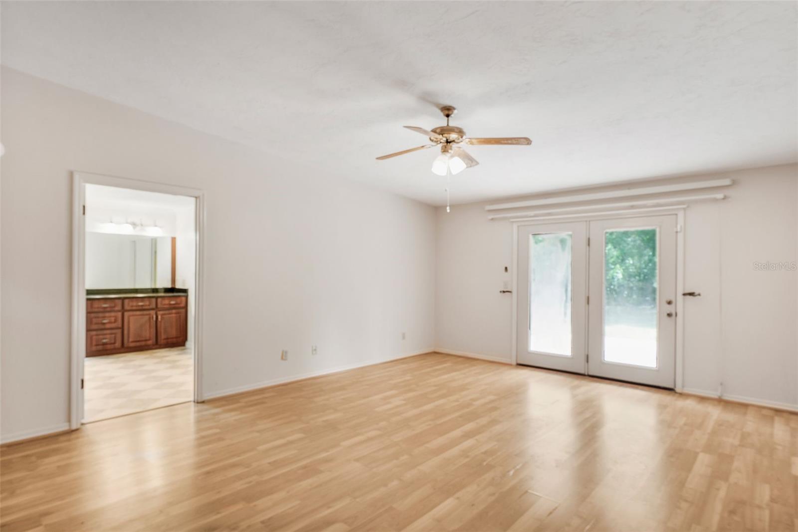 HAMPTON WOODS UNREC SUB - Residential