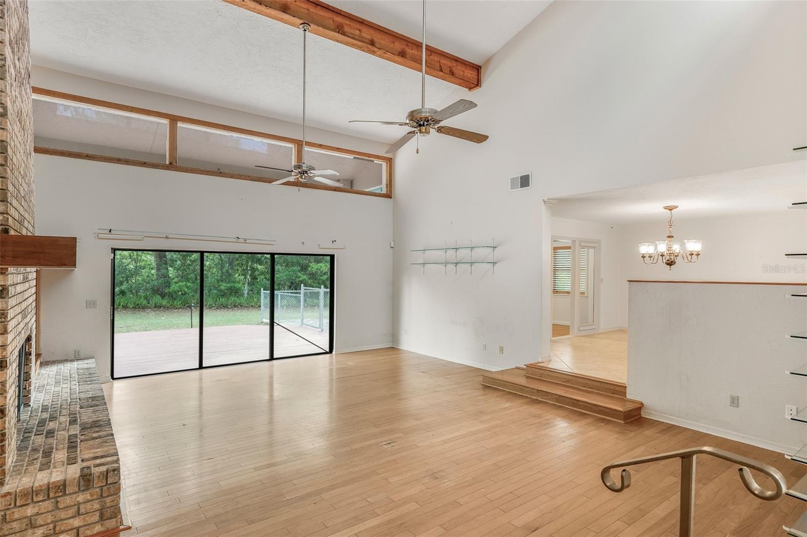 HAMPTON WOODS UNREC SUB - Residential