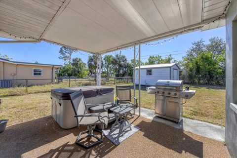 A home in PORT CHARLOTTE