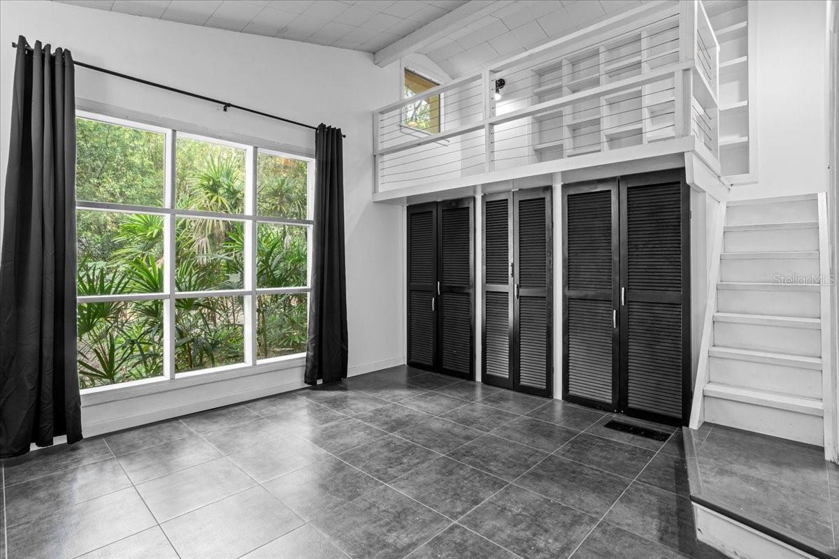 OAK HILL - Residential