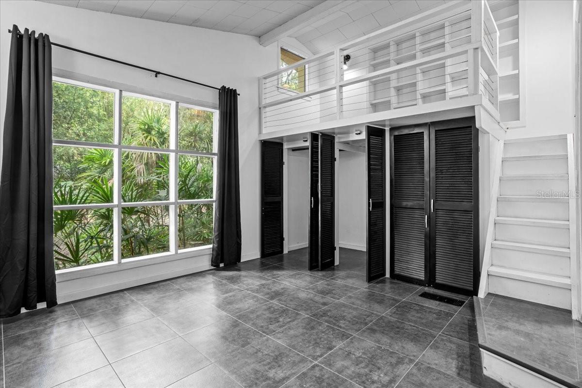 OAK HILL - Residential