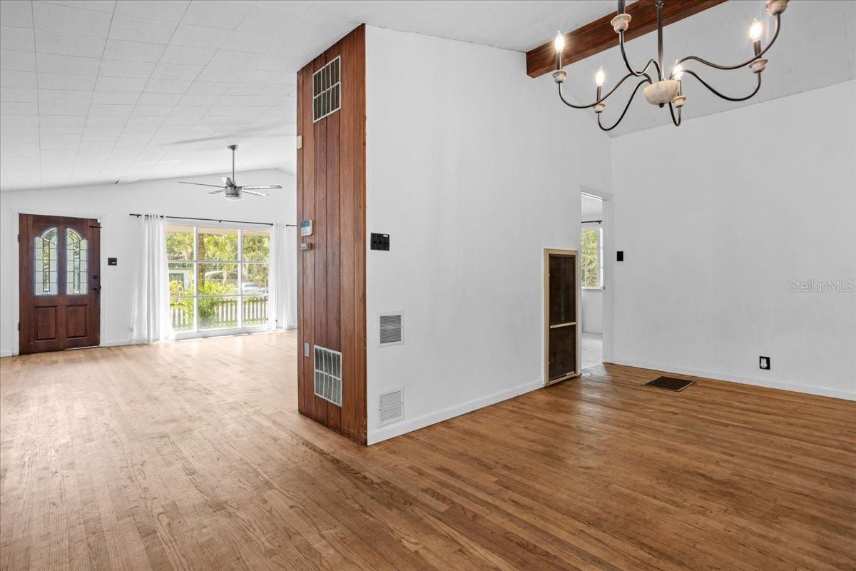 OAK HILL - Residential