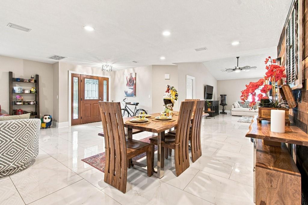 17933 EAGLE LANE