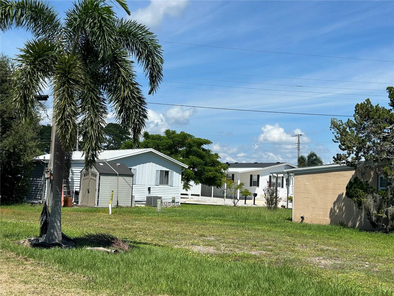 TRI-PAR ESTATES - Land