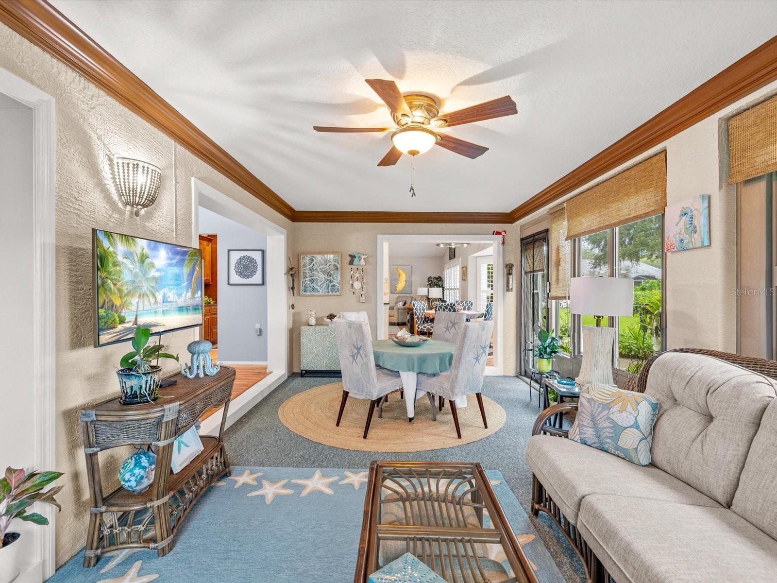 6016 COUNTRY RIDGE LANE