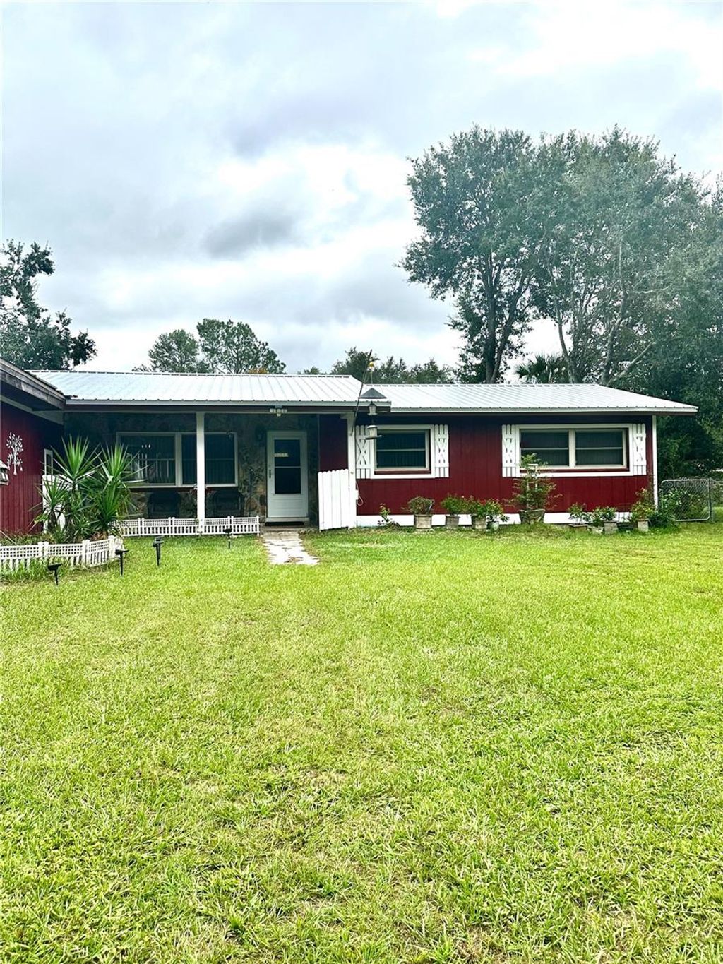Photo of 764 NE 13th Street, Crystal River, FL 34428 (MLS # OM711224)