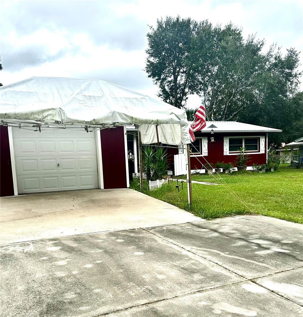 Photo of 764 NE 13th Street, Crystal River, FL 34428 (MLS # OM711224)