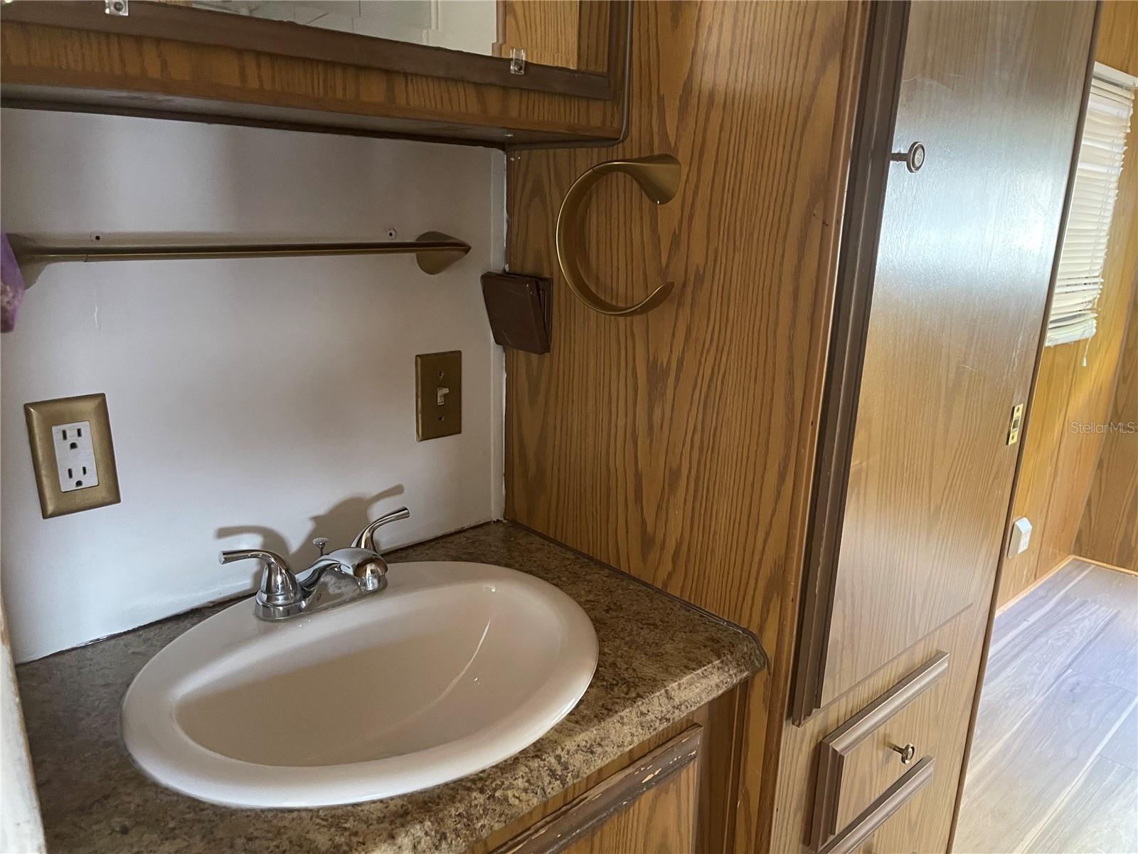 CENTER CREST R V PARK - Residential