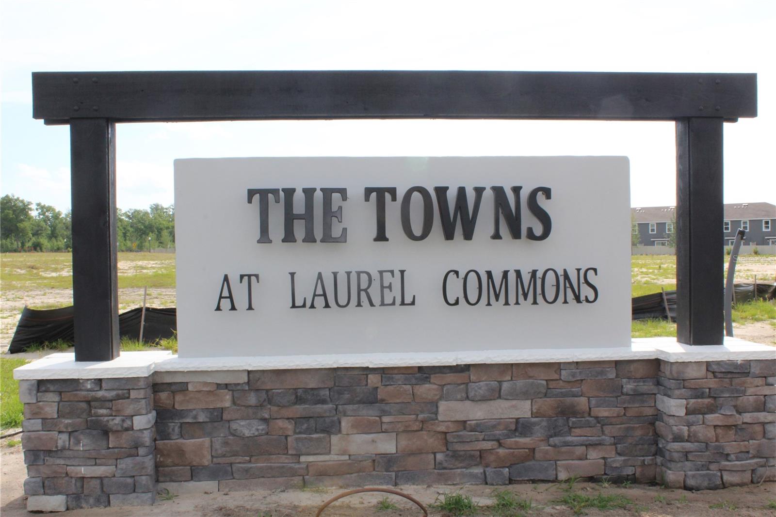 THE TOWNS AT LAUREL COMMONS - Residential