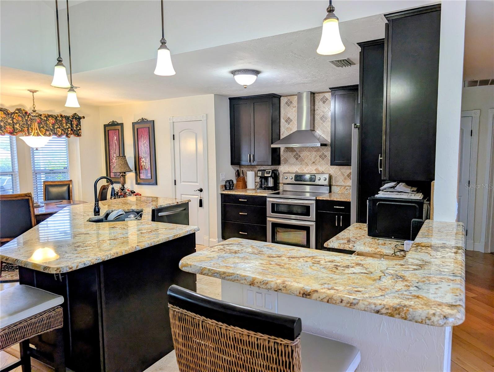 CLEARVIEW ESTS - Residential