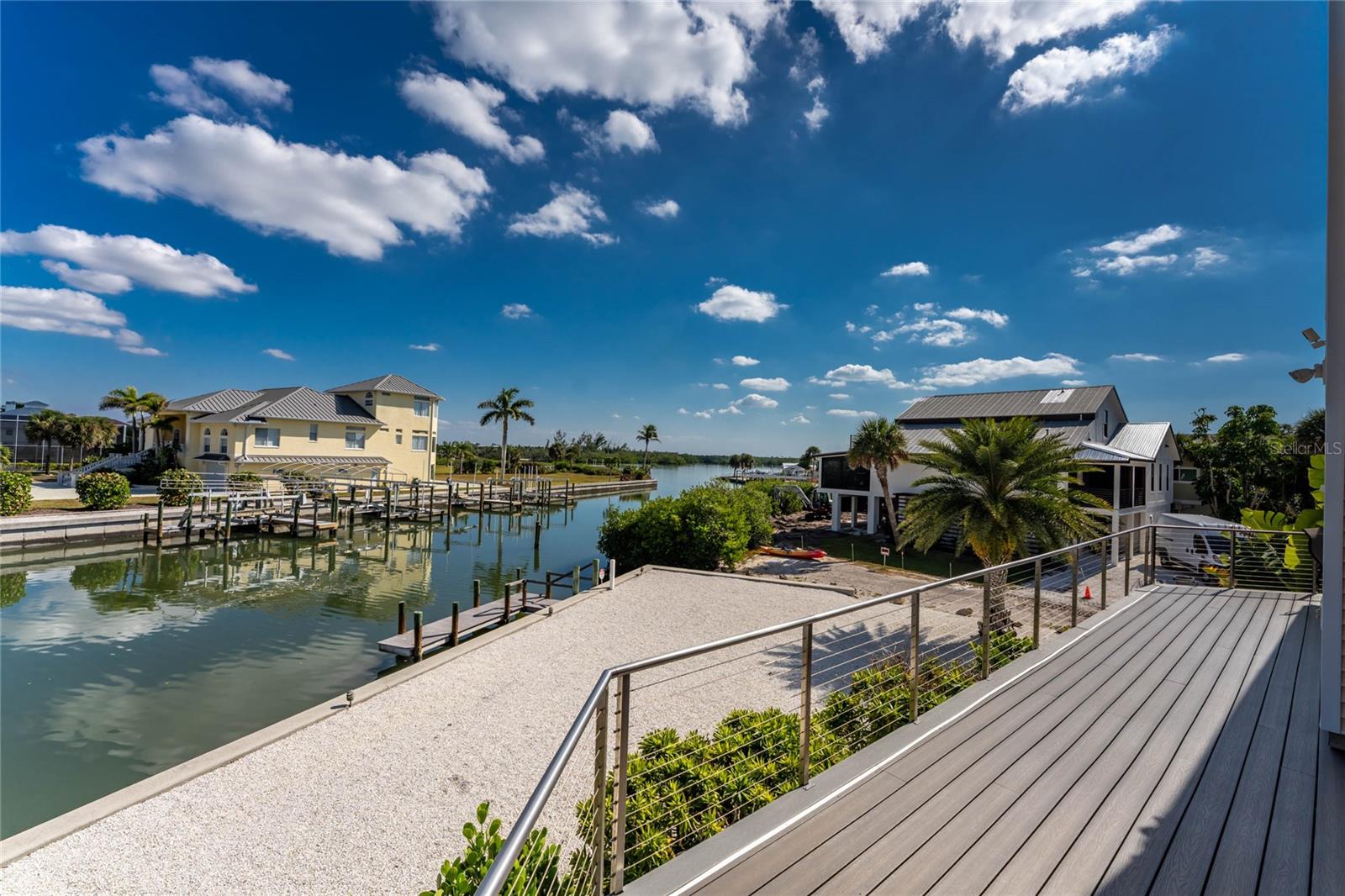 LEMON BAY ESTATE 01 - Residential