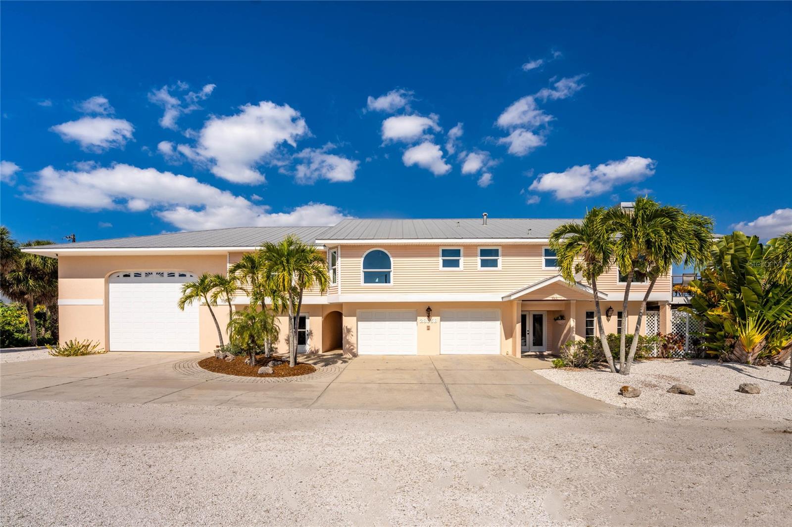 LEMON BAY ESTATE 01 - Residential