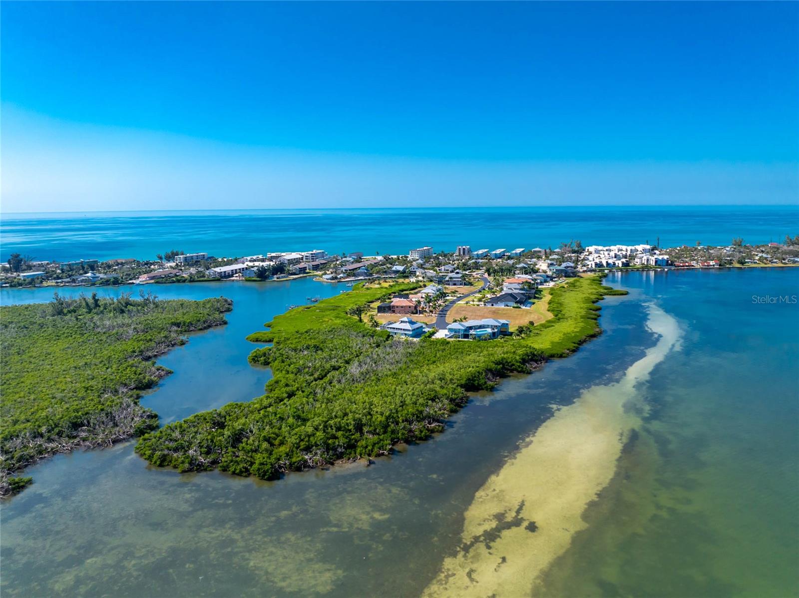 LEMON BAY ESTATE 01 - Residential