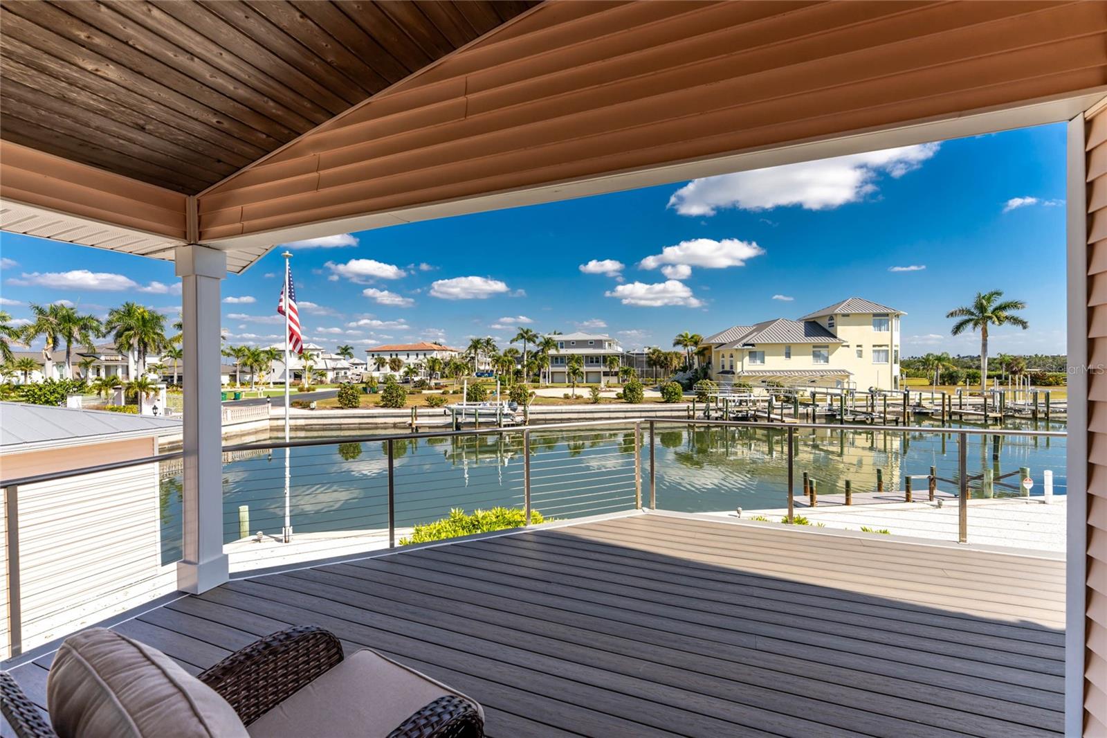 LEMON BAY ESTATE 01 - Residential