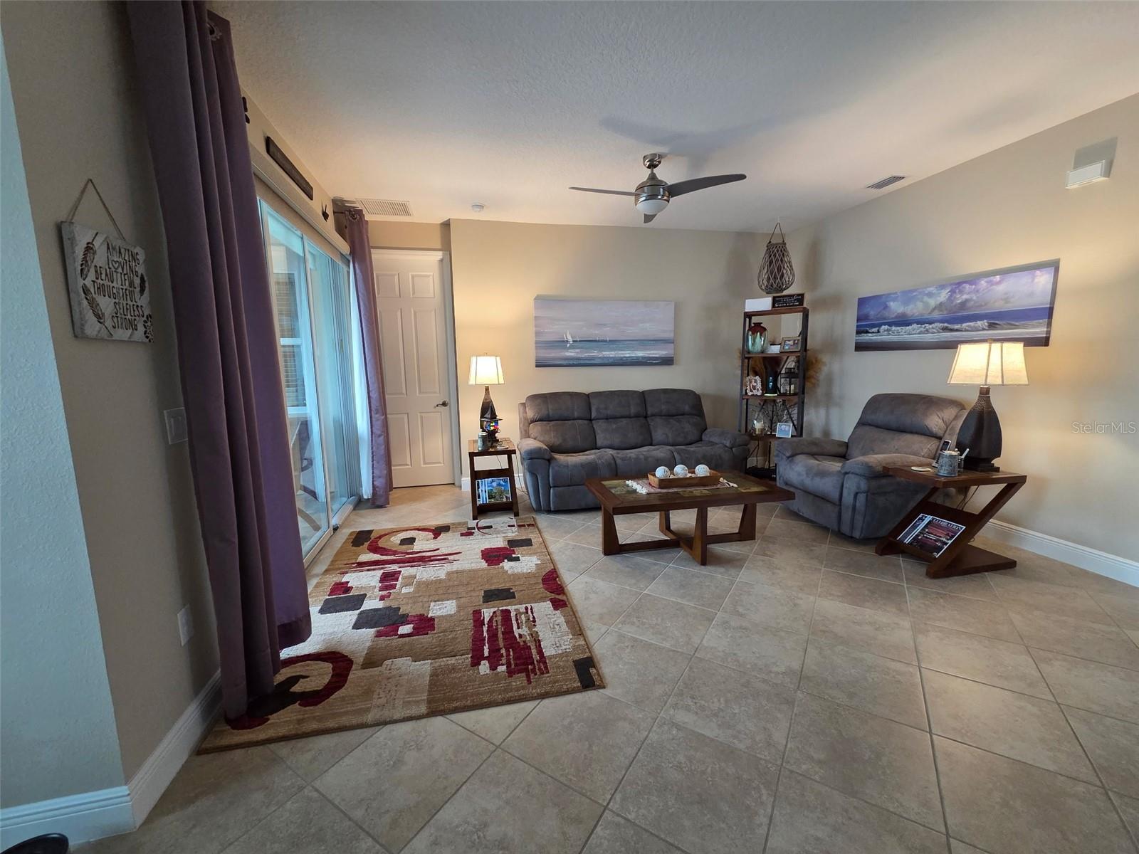 SAWGRASS BAY - Residential