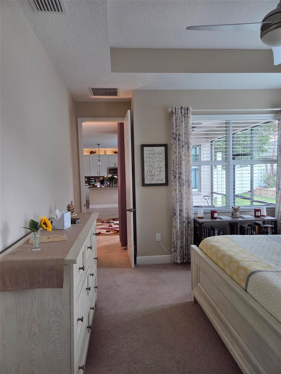 SAWGRASS BAY - Residential