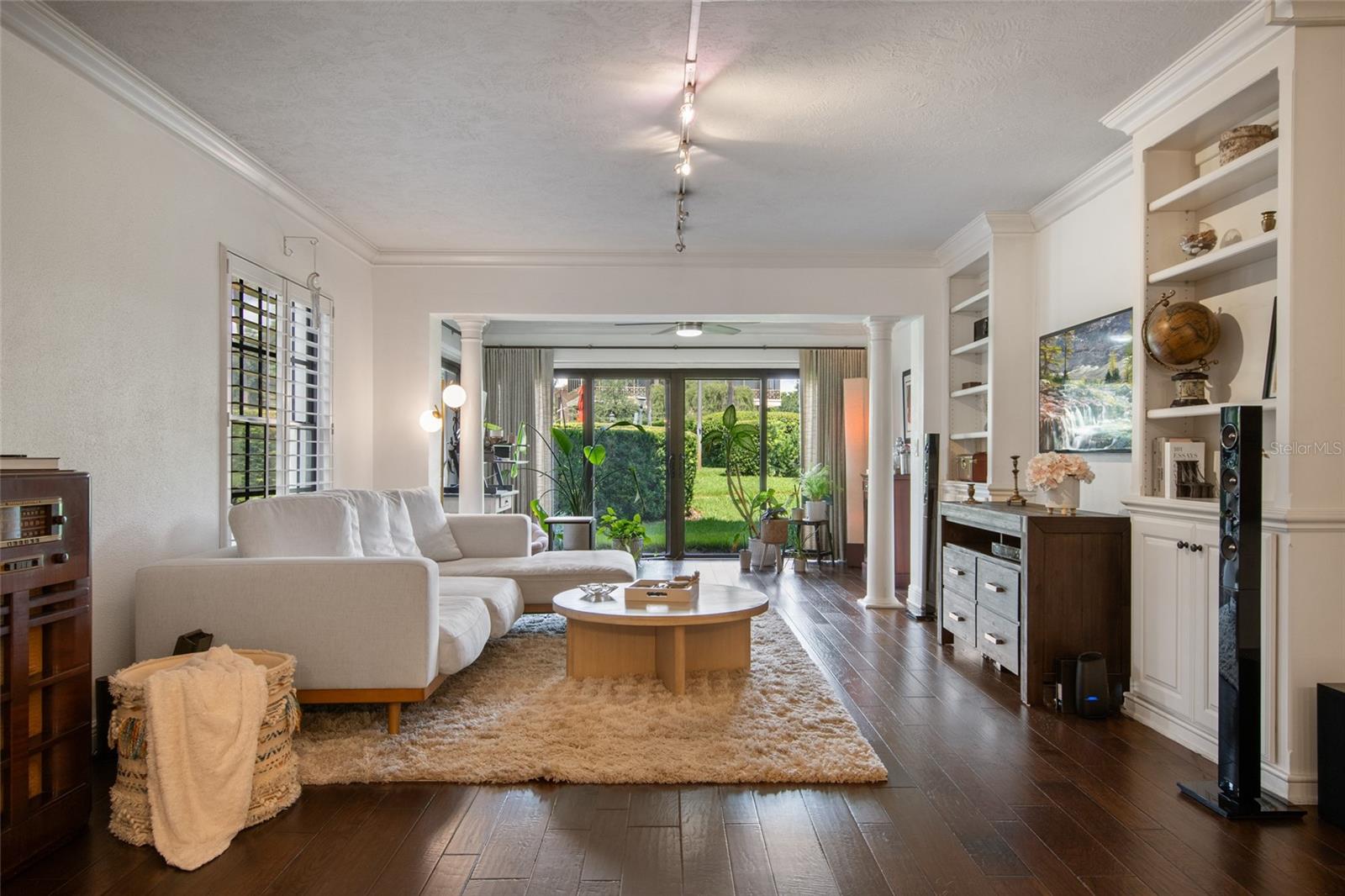 CLOISTERS CONDO - Residential Lease